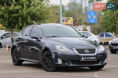 Lexus IS  2010