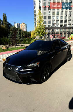 Седан Lexus IS 2016 в Киеве фото 2 Седан Lexus IS 2016 в Киеве