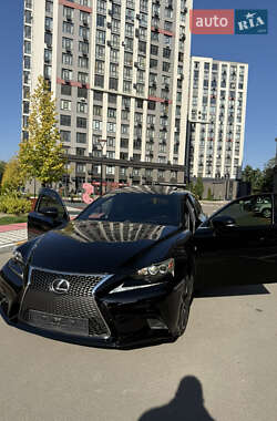 Седан Lexus IS 2016 в Киеве фото 5 Седан Lexus IS 2016 в Киеве
