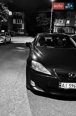Lexus IS  2006