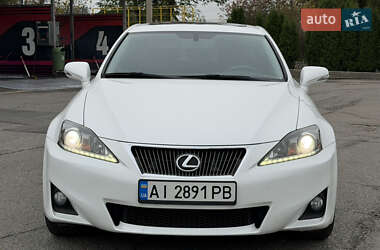 Lexus IS 2012
