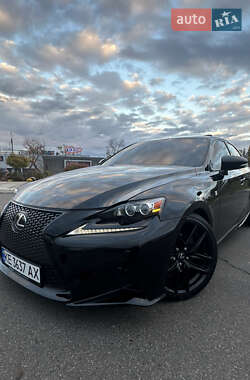 Lexus IS 2015
