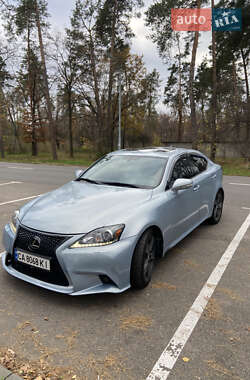 Lexus IS  2011