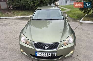 Lexus IS  2006