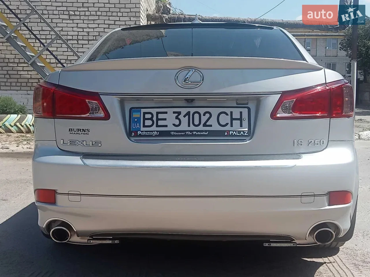 2011 Lexus IS - мініатюра 4