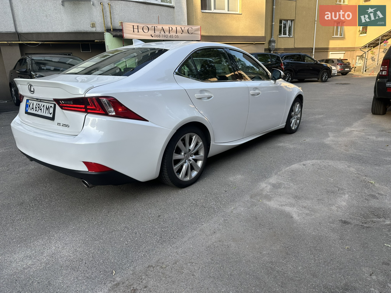 2015 Lexus IS - мініатюра 3