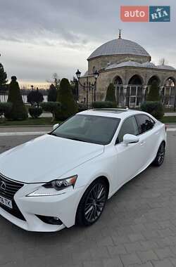 Lexus IS  2014