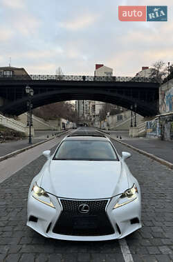 Lexus IS  2014