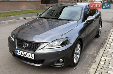 Lexus IS 2012