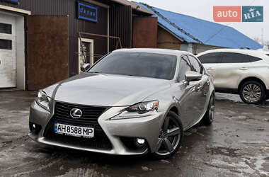 Lexus IS 2015
