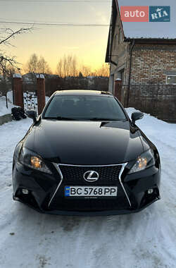 Lexus IS  2010