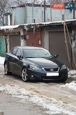 Lexus IS  2011