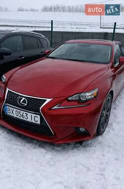Lexus IS 2013