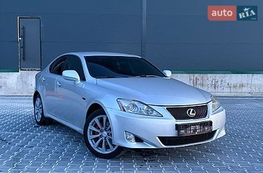 Lexus IS  2005