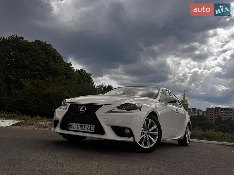 Lexus IS 2014