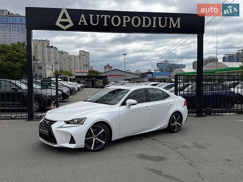 Lexus IS 2018 Lexus IS 2018