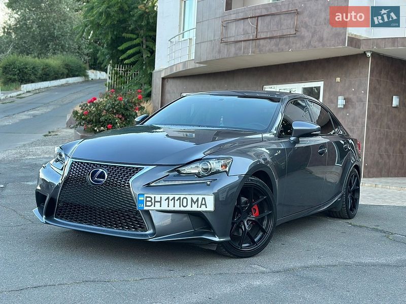 Lexus IS 2014