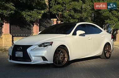 Lexus IS  2014