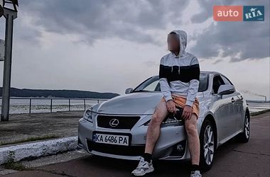 Седан Lexus IS 2011 в Києві
