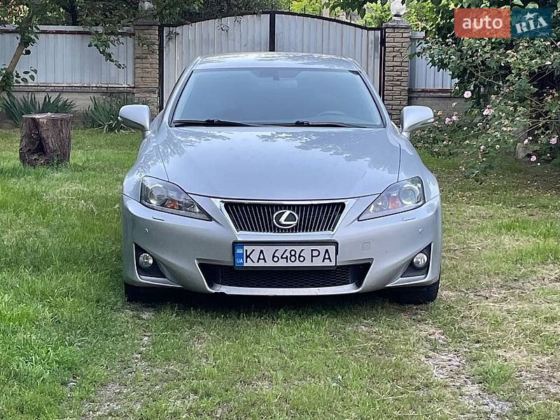 Седан Lexus IS 2011 в Києві