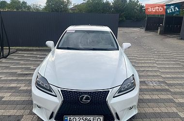 Lexus IS  2010