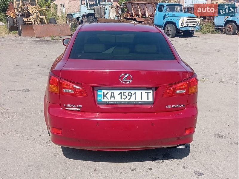 Седан Lexus IS 2006 в Бобровиці
