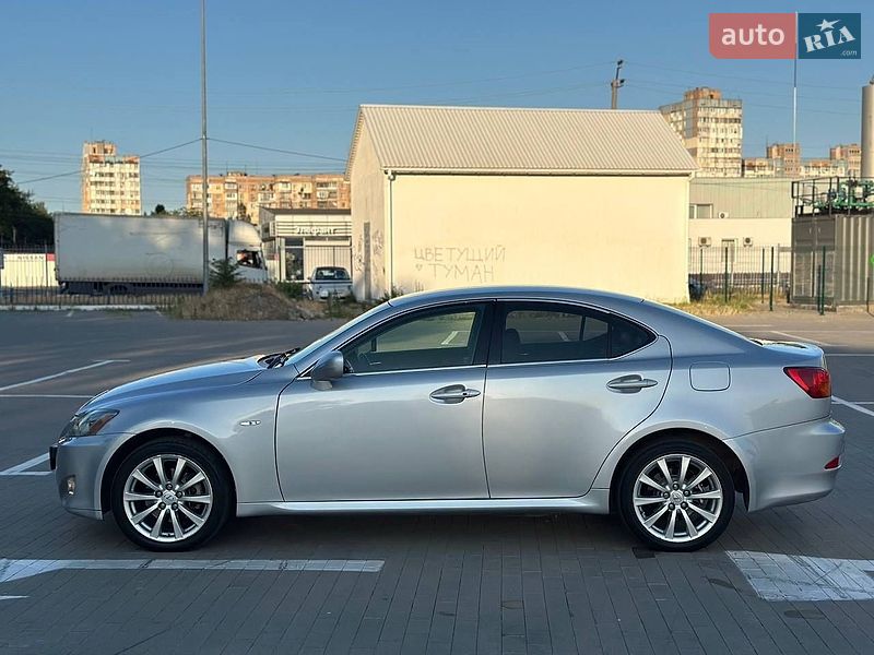 Седан Lexus IS 2005 в Одесі