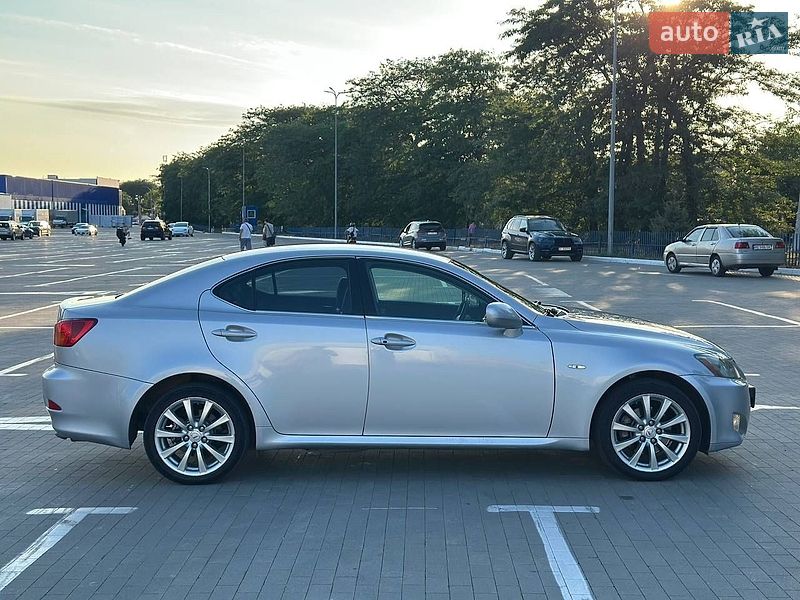 Седан Lexus IS 2005 в Одесі