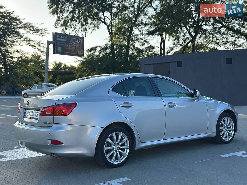 Седан Lexus IS 2005 в Одесі