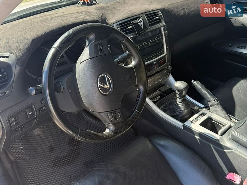 Седан Lexus IS 2006 в Броварах фото 15 Седан Lexus IS 2006 в Броварах