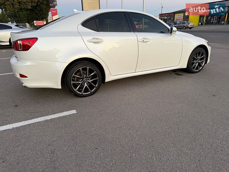 Седан Lexus IS 2012 в Белой Церкви