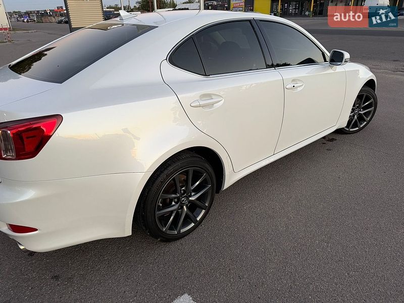 Седан Lexus IS 2012 в Белой Церкви