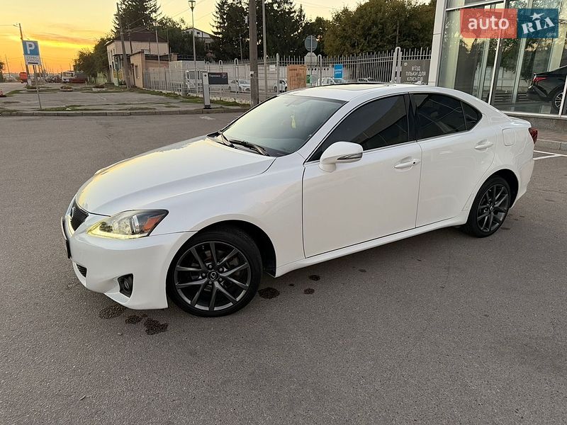 Седан Lexus IS 2012 в Белой Церкви