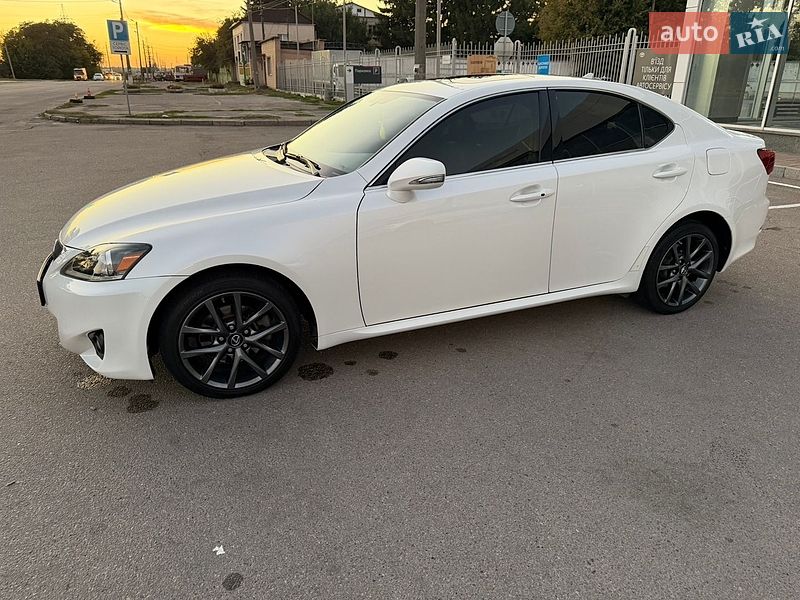 Седан Lexus IS 2012 в Белой Церкви