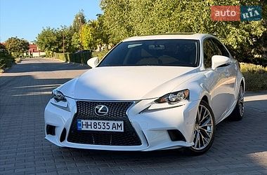 Седан Lexus IS 2015 в Одесі