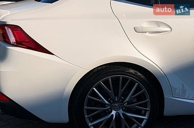 Седан Lexus IS 2015 в Одесі