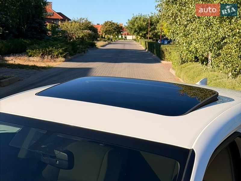 Седан Lexus IS 2015 в Одесі