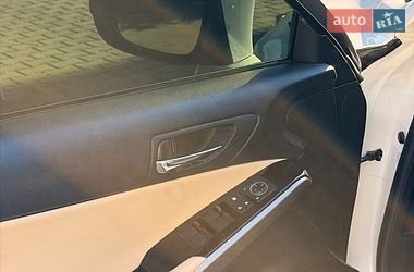 Седан Lexus IS 2015 в Одесі