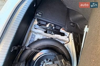 Седан Lexus IS 2015 в Одесі