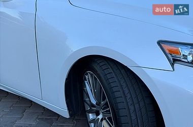Седан Lexus IS 2015 в Одесі