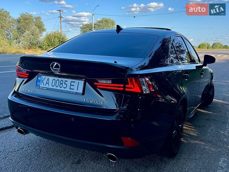 Седан Lexus IS 2016 в Киеве фото 17 Седан Lexus IS 2016 в Киеве