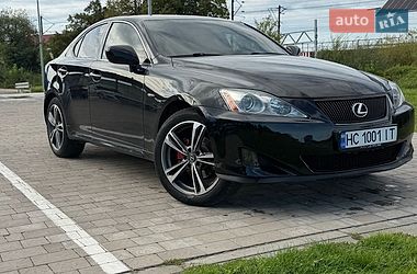 Седан Lexus IS 2007 в Мостиске