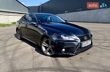 Lexus IS  2011