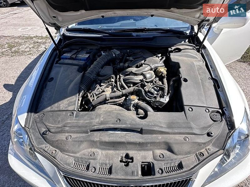 Седан Lexus IS 2008 в Одессе