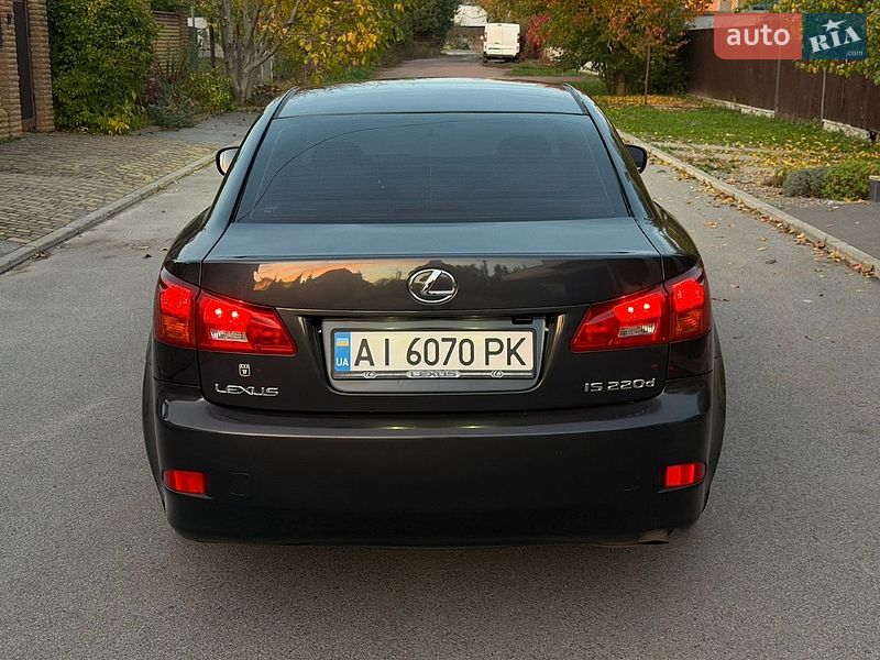 Седан Lexus IS 2006 в Чернігові