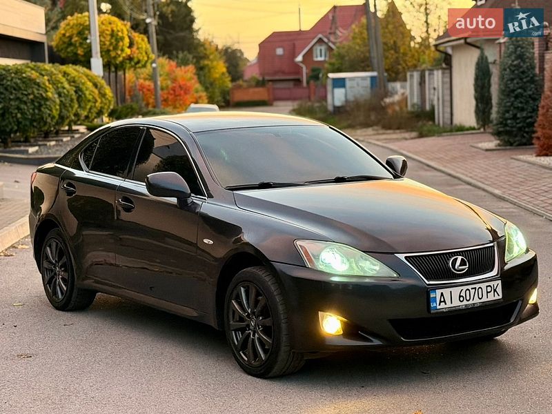 Седан Lexus IS 2006 в Чернігові