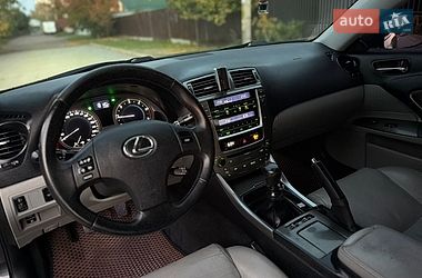 Седан Lexus IS 2006 в Чернігові