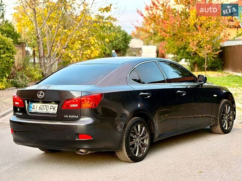 Седан Lexus IS 2006 в Чернігові