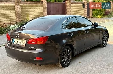 Седан Lexus IS 2006 в Чернігові