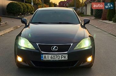 Седан Lexus IS 2006 в Чернігові